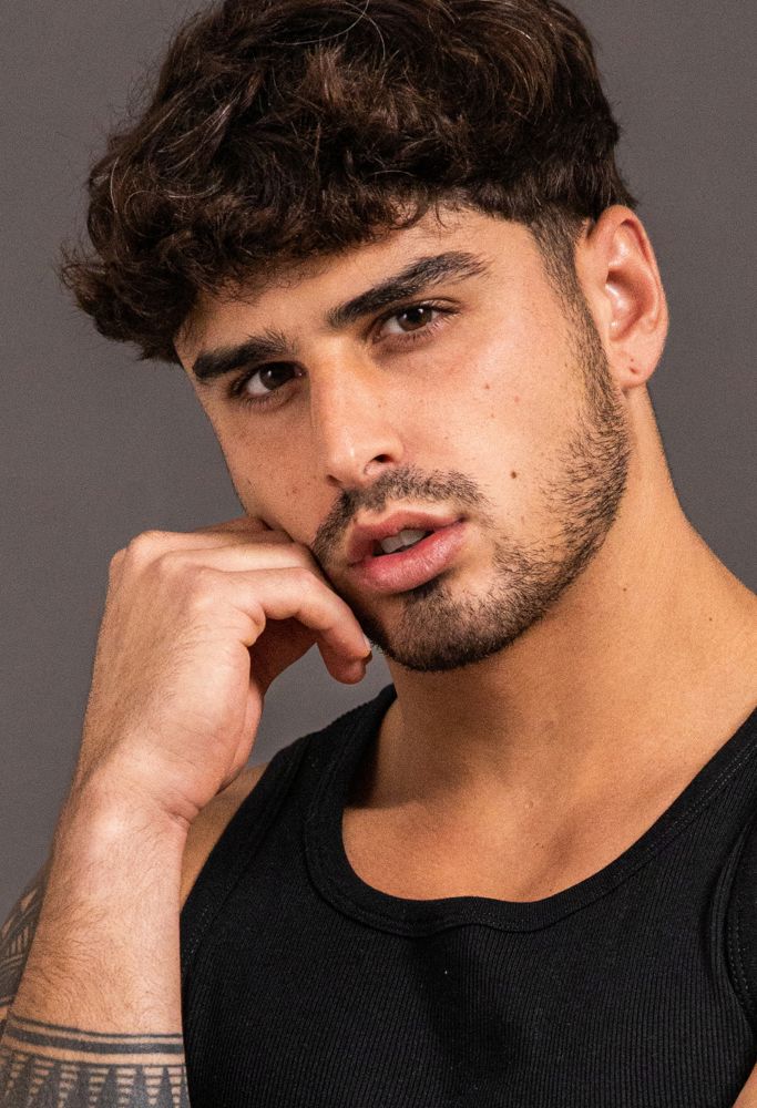 ALEX MODEL - MEN