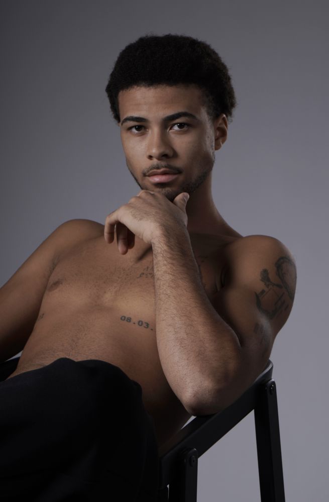 ALEX MODEL - MEN